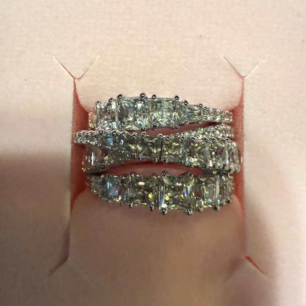 Swarovski Silver Crystal Ring- Size 7 - Picture 2 of 15
